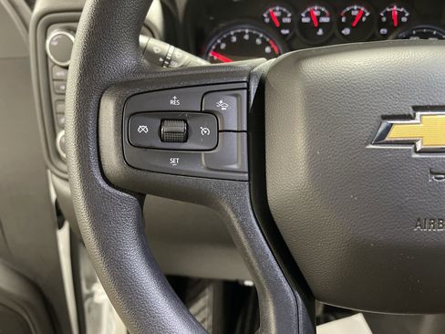 Used 2024 Chevrolet Silverado 1500 Custom image 16