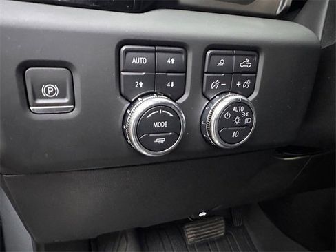 Used 2024 GMC Sierra 1500 Denali w/ Denali Reserve Package image 23