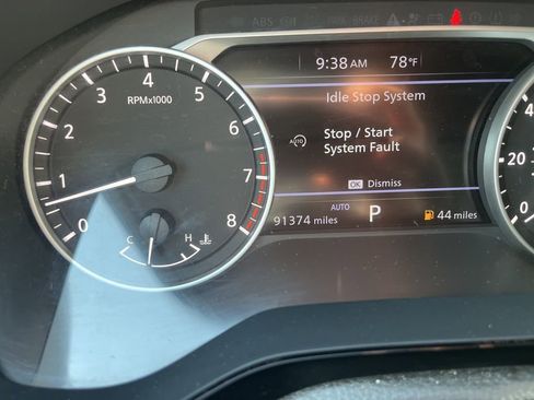 Used 2024 Nissan Pathfinder Rock Creek AWD/4WD image 18