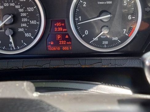 Used 2010 BMW 650i Convertible RWD image 14