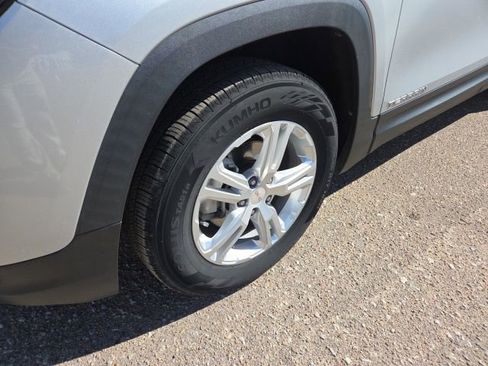 Used 2018 GMC Terrain SLE image 15