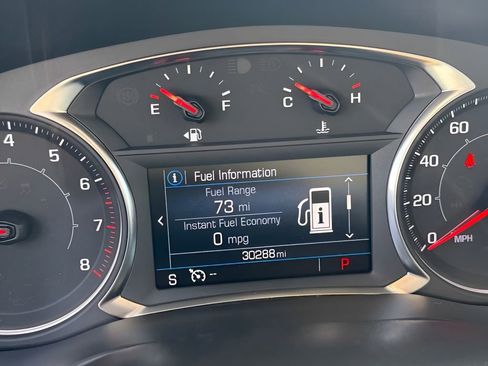 Used 2023 GMC Acadia SLE w/ Driver Convenience Package FWD image 20