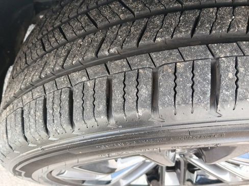 Used 2024 Jeep Grand Wagoneer L Series II w/ Quick Order Packagew 28T image 73