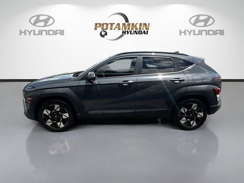 Certified 2024 Hyundai Kona SEL w/ Convenience Package FWD image 8
