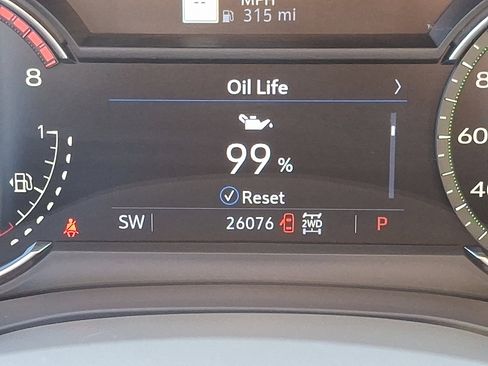 Used 2023 Cadillac XT6 Premium Luxury image 18