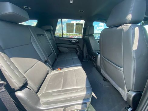 Used 2025 Chevrolet Tahoe LT w/ Comfort Package AWD/4WD image 29