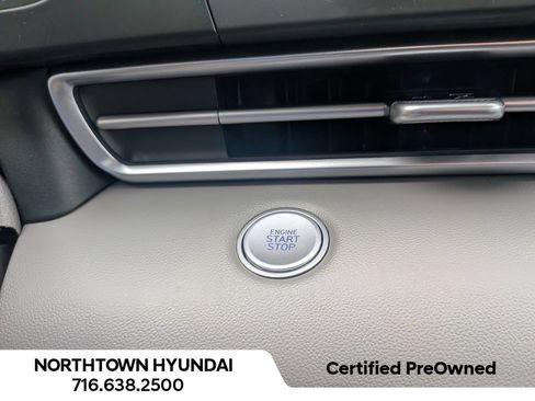 Used 2025 Hyundai Elantra Sport FWD image 18