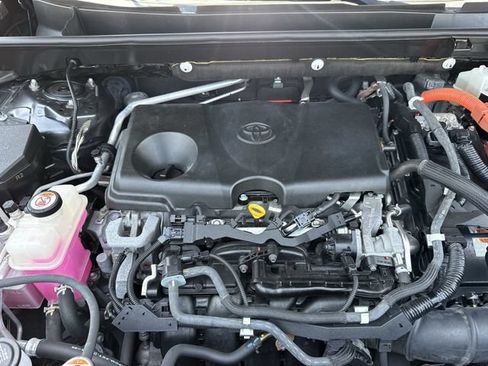 Used 2020 Toyota RAV4 Limited AWD/4WD image 36