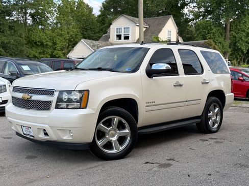 Used 2013 Chevrolet Tahoe LTZ AWD/4WD image 2