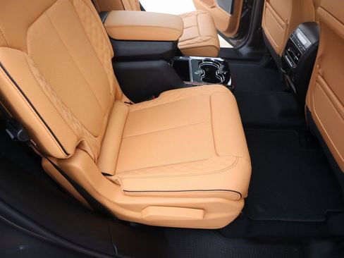 New 2026 Jeep Grand Cherokee L Summit image 15