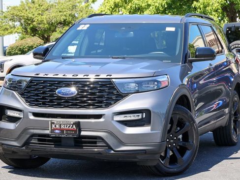 Used 2022 Ford Explorer ST-Line w/ Class IV Trailer Tow Package AWD/4WD image 21