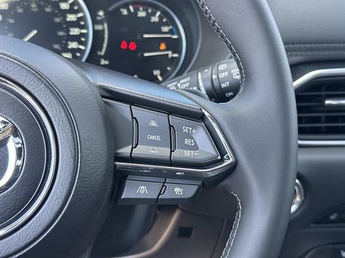 New 2025 MAZDA CX-5 Signature image 13