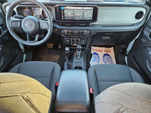 Used 2024 Jeep Wrangler Sport S image 19
