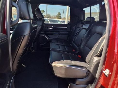 Used 2025 RAM 1500 Laramie image 12