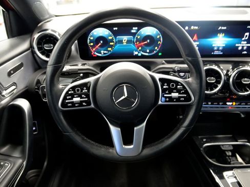 Used 2020 Mercedes-Benz A 220 4MATIC image 18
