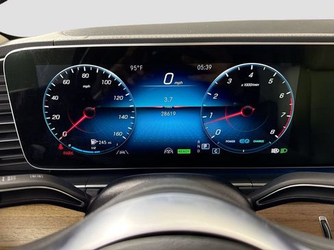 Certified 2023 Mercedes-Benz GLS 450 4MATIC image 35