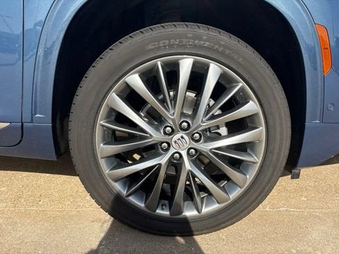 Used 2026 Buick Enclave Avenir w/ Super Cruise Package AWD/4WD image 52