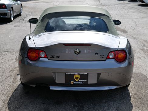 Used 2004 BMW Z4 2.5i image 88
