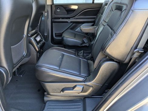 Used 2024 Lincoln Aviator Reserve image 28