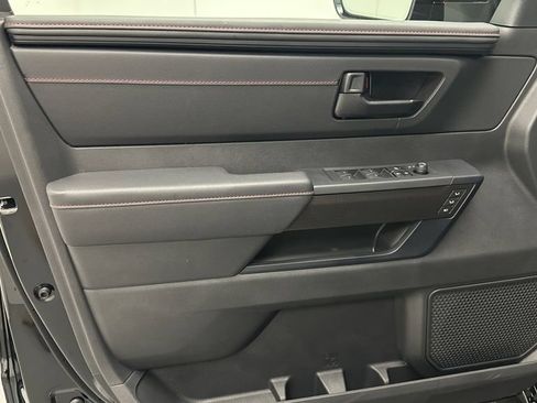 Used 2025 Toyota Sequoia TRD Pro AWD/4WD image 18