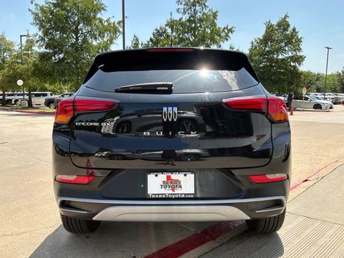 Used 2025 Buick Encore GX Preferred FWD image 7