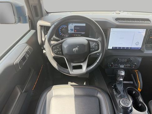 Used 2024 Ford Bronco Badlands AWD/4WD image 10