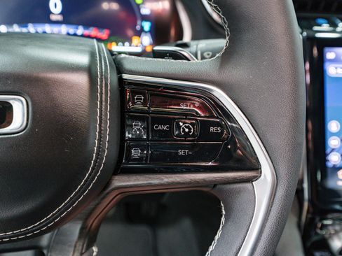 Used 2024 Jeep Grand Cherokee Overland w/ Trailer Tow Package image 29