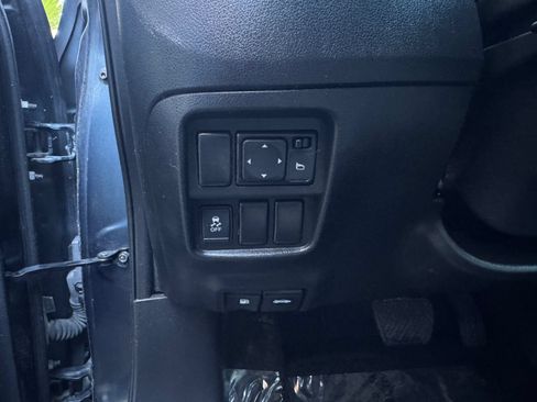 Used 2013 Nissan Juke SV w/ Midnight Edition FWD image 13