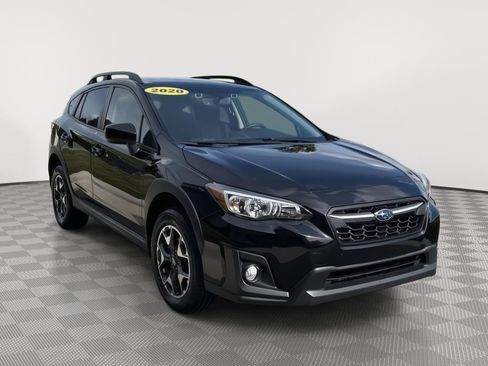 Used 2020 Subaru Crosstrek 2.0i Premium w/ Moonroof Package 2 AWD/4WD image 6