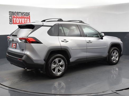 Used 2023 Toyota RAV4 XLE w/ Convenience Package AWD/4WD image 4