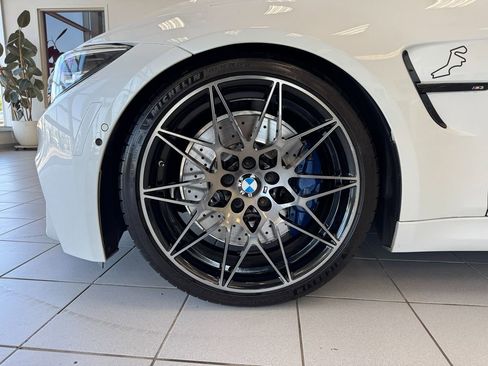 Used 2018 BMW M3 RWD image 73