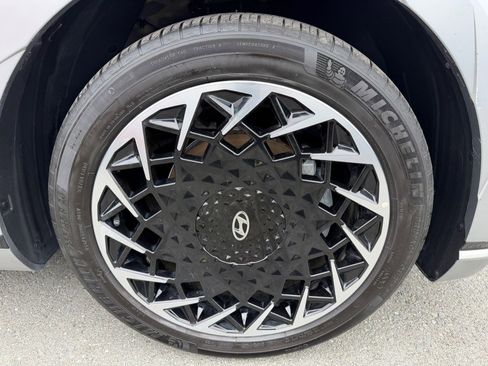 Used 2023 Hyundai Ioniq 5 Limited AWD/4WD image 57