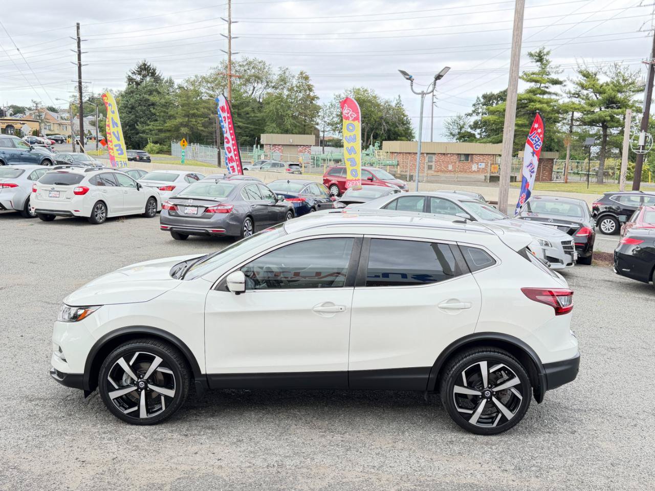 Used 2022 Nissan Rogue Sport SL AWD/4WD image 7