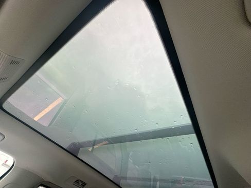 New 2025 Volkswagen ID. Buzz 1st Edition image 49