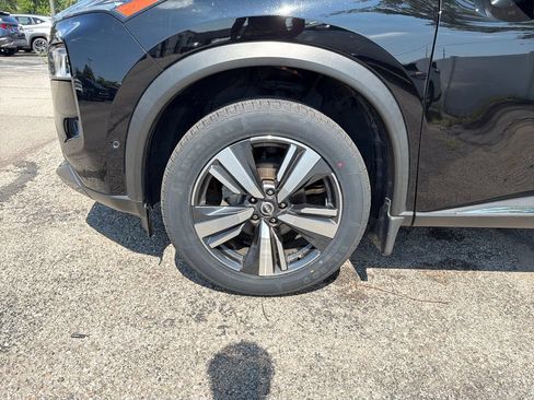 Used 2023 Nissan Rogue SL w/ SL Premium Package FWD image 32