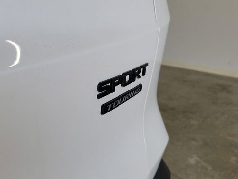 Used 2026 Honda CR-V Sport Touring image 9