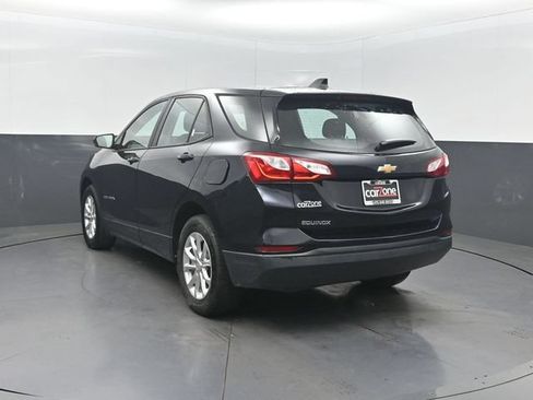 Used 2020 Chevrolet Equinox LS FWD image 30