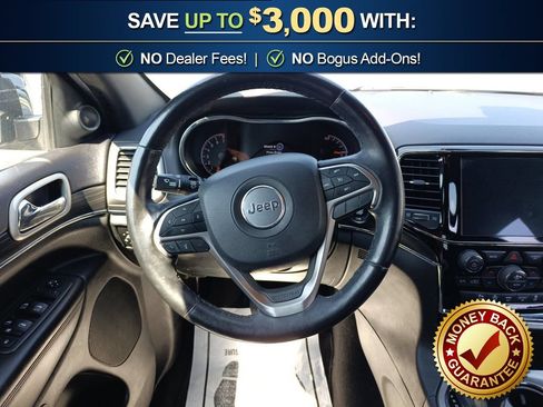 Used 2019 Jeep Grand Cherokee Limited AWD/4WD image 17