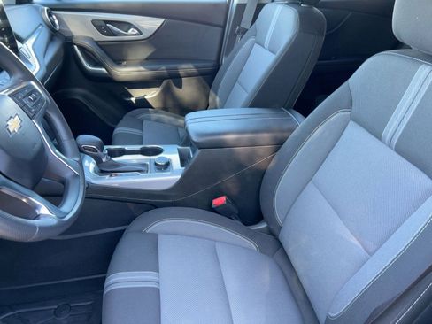 Certified 2024 Chevrolet Blazer LT w/ Convenience Package image 21