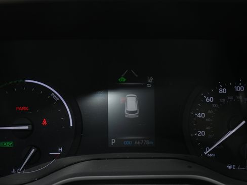 Certified 2023 Toyota Sienna XLE image 14