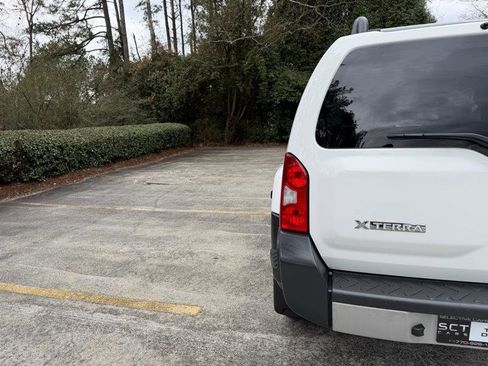 Used 2011 Nissan Xterra S w/ 4X4 Value Package image 7