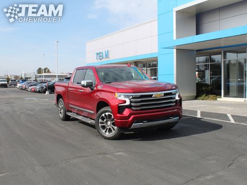 Certified 2024 Chevrolet Silverado 1500 High Country w/ Z71 Off-Road Package image 2