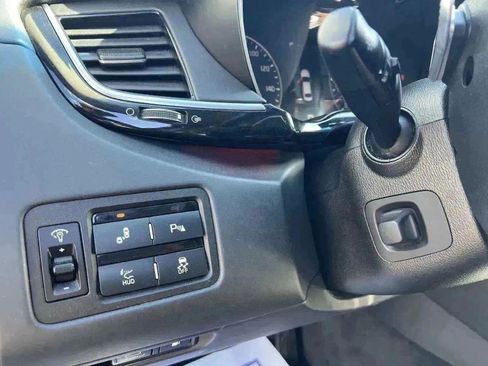 Used 2016 Kia K900 Luxury w/ VIP Plus Package image 14