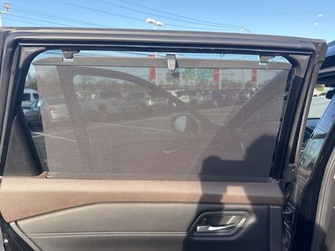 Certified 2023 Nissan Rogue SV w/ SV Premium Package image 18