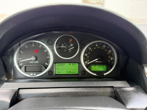 Used 2009 Land Rover Range Rover Sport HSE AWD/4WD image 29