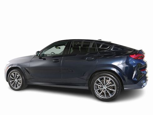 Used 2025 BMW X6 xDrive40i w/ Parking Assistance Package image 6