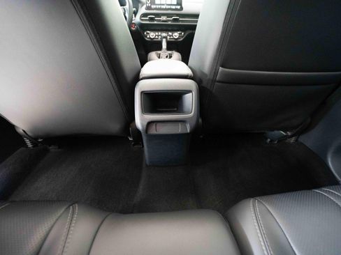 Used 2023 Honda HR-V EX-L image 22