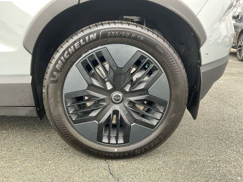 New 2026 Volvo EX30 Cross Country Ultra w/ Protection Package Premier image 17