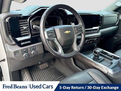 Used 2022 Chevrolet Silverado 1500 LTZ w/ Technology Package image 11
