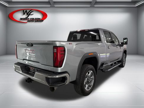 New 2026 GMC Sierra 2500 SLT AWD/4WD image 6